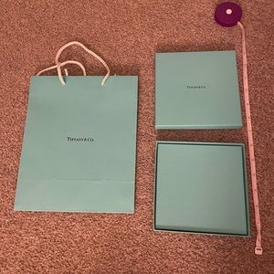 Tiffany & Co. bag and gift card box